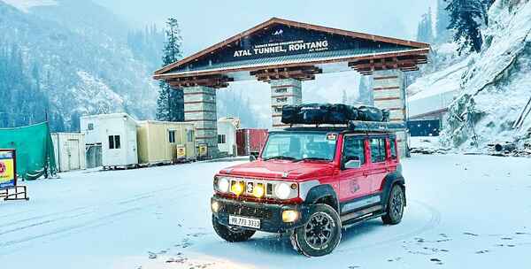 Manali Car Rental Banner